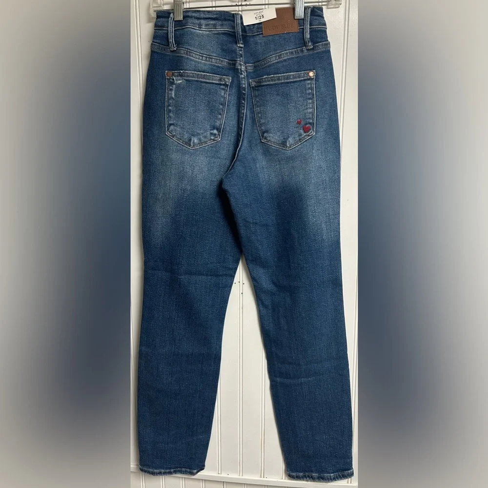 Judy Blue Hi-Rise Queen Of Hearts Boyfriend Jeans Size 1/25 Style #88569 NWT - Picture 7 of 10